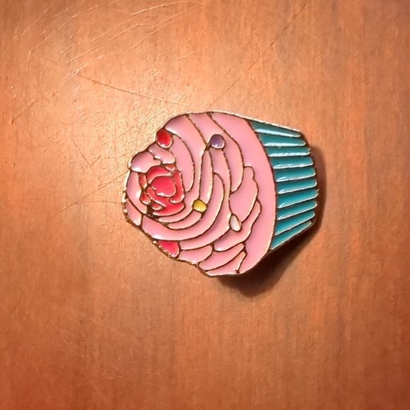 Lot of 14 Alice in Wonderland Enamel pins - Picture 3 of 17